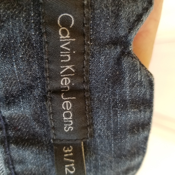 Calvin Klein Denim cargo dark blue short shorts 12 - Picture 6 of 7